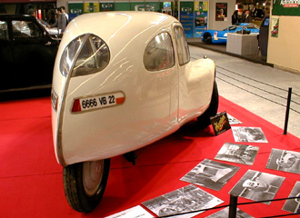 Rtromobile 2005 - Prototypes of Yesterday, Cars of Tomorrow - 1946 Mathis 333