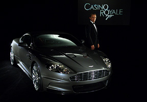 007 James Bond Daniel Craig Aston Martin DBS Casino Royale